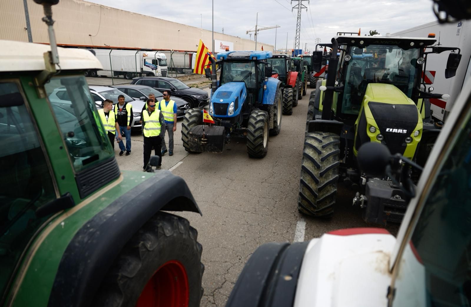 EN IMÁGENES | Decimosexto día de tractoradas en Aragón