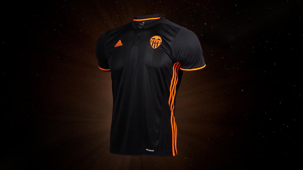 Las nuevas camisetas del Valencia CF 2016/17