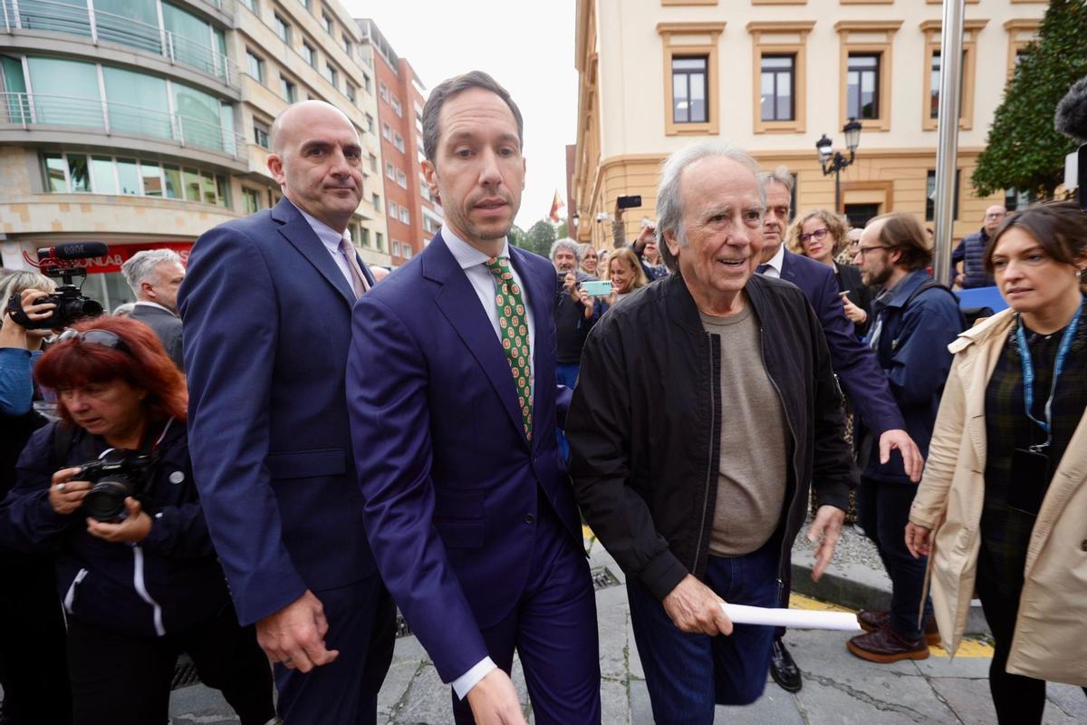 Así fue la llegada de Joan Manuel Serrat a Oviedo para recibir el premio "Princesa de Asturias" de la Artes
