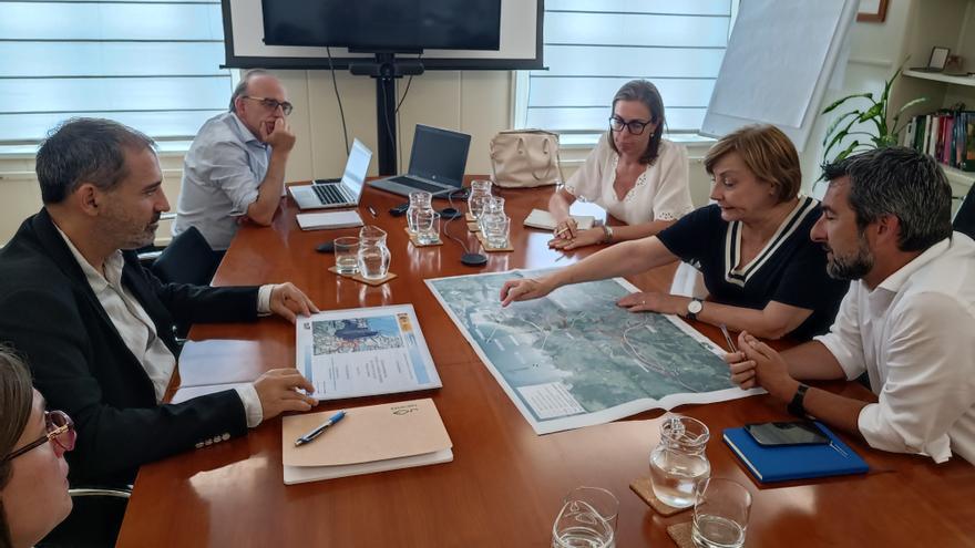 Monteserín advierte a Transportes: la futura Ronda Norte debe dar servicio al Puerto y a toda el área sanitaria