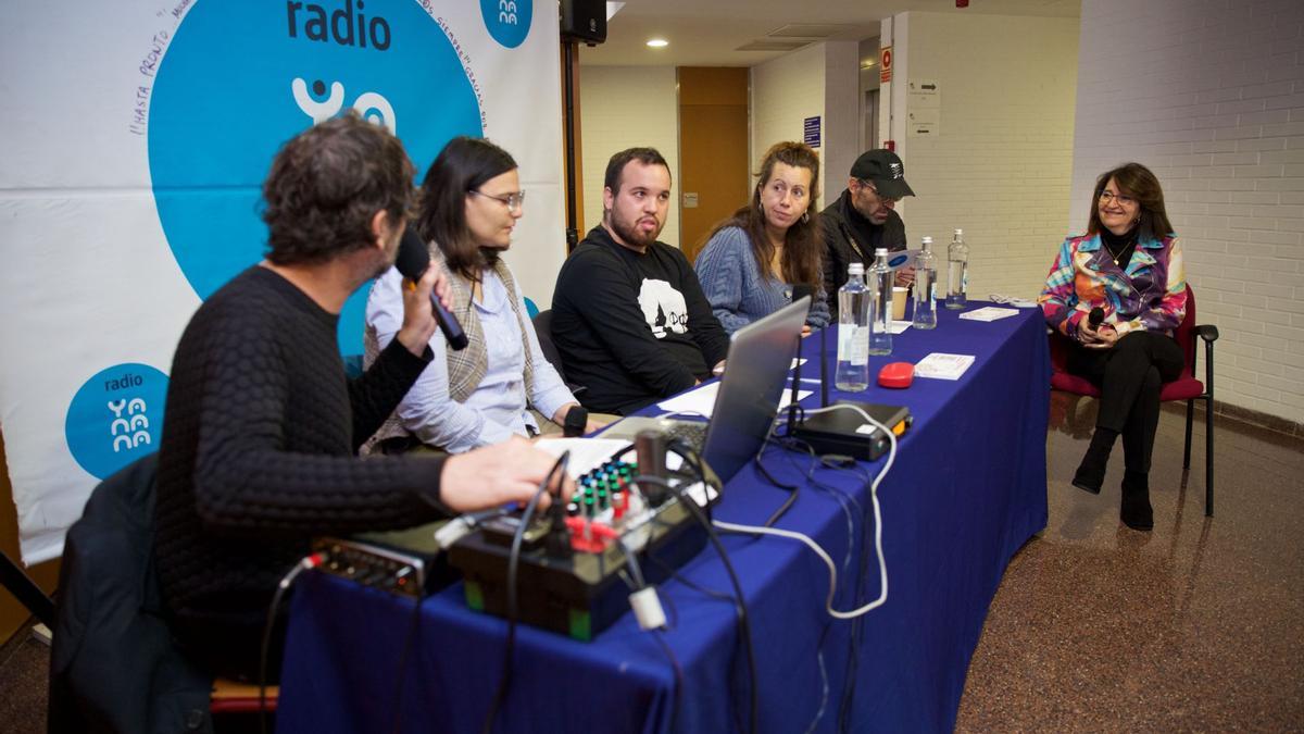 La rectora, Amparo Navarro, en un momento de las actividades