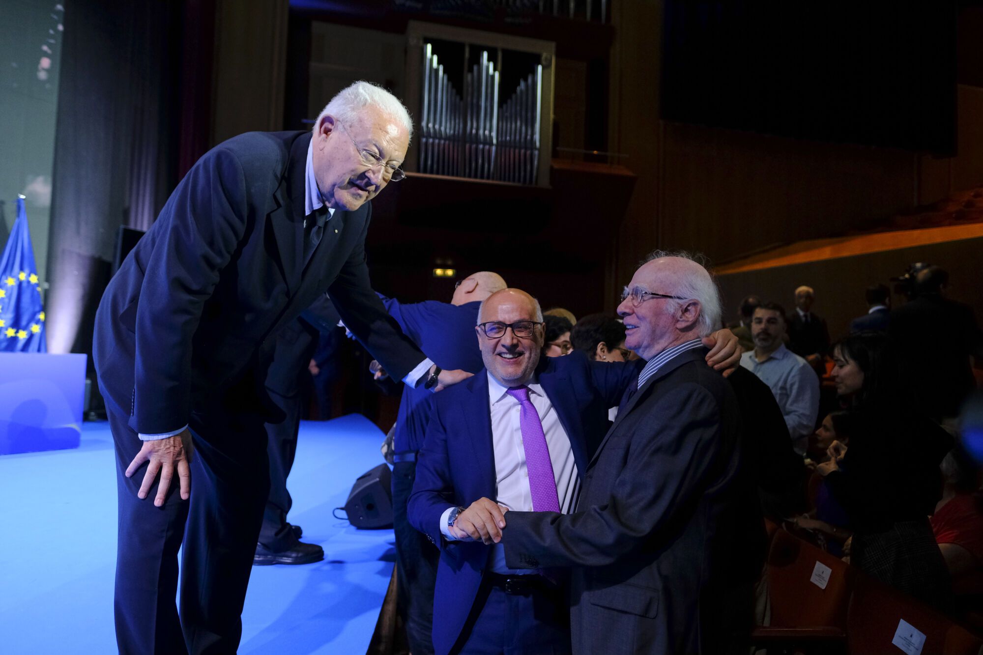 Acto Día de Canarias en el Alfredo Kraus