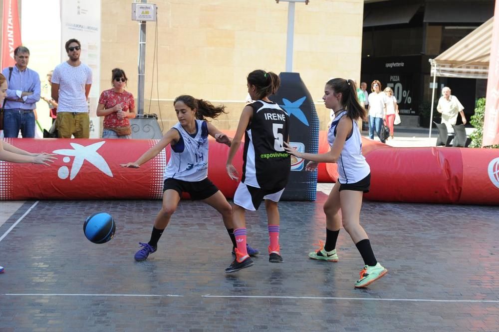 Baloncesto 3x3 en la Plaza Belluga