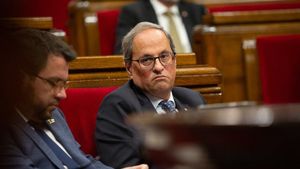 25/09/2019 El president de la Generalitat, Quim Torra (d) i el vicepresident de la Generalitat, Pere AragonÃ?s (e), en el debat sobre polÃ­tica general al Parlament de Catalunya, a Barcelona, 25 de setembre del 2019.