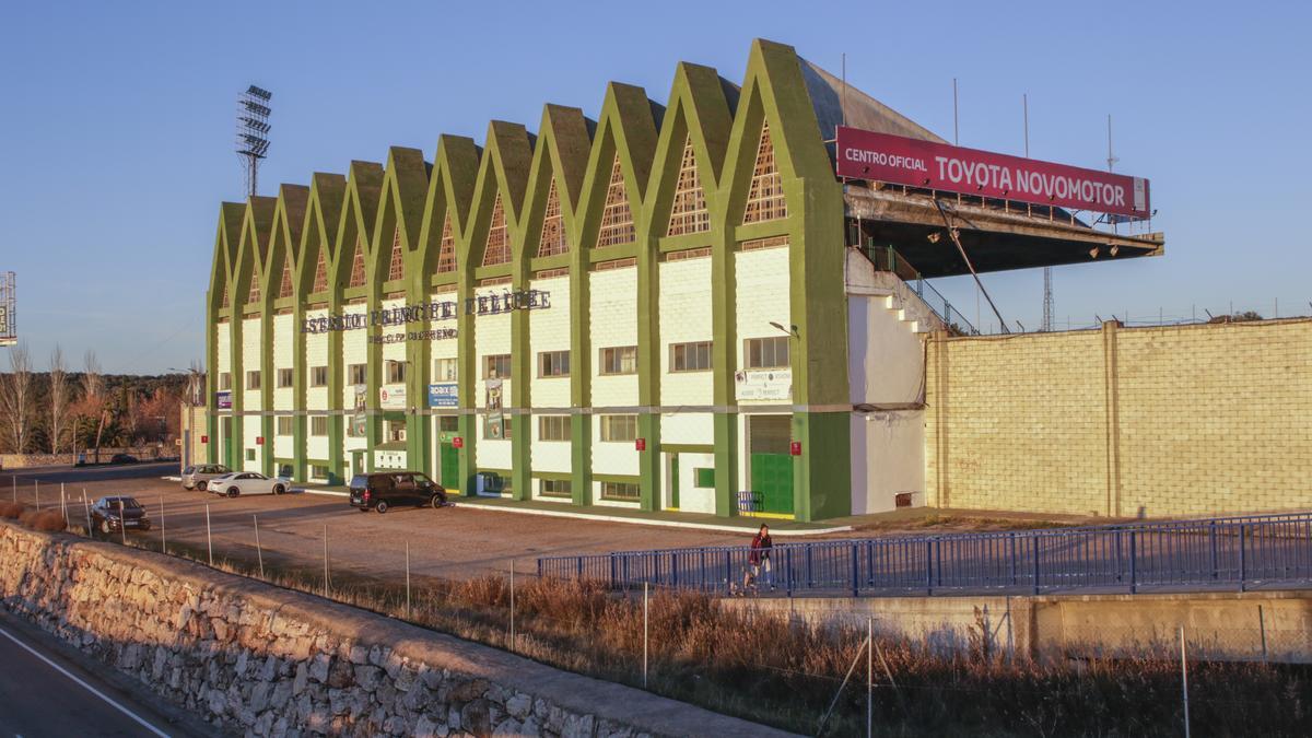 Exteriores del estadio Príncipe Felipe.