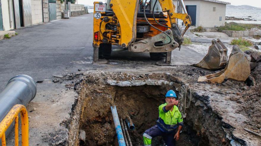 La tubería de fecales que Costas impide cambiar sufre la enésima fuga en Vilanova