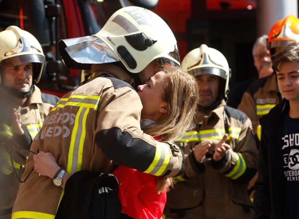 Homenaje al bombero fallecido en el incendio de Uría hace un año