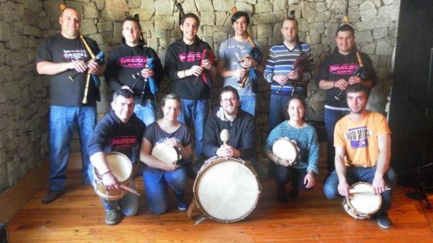 Formación de Varacuncas, el pasado sábado, en el estudio de grabación Planta Sónica 2.