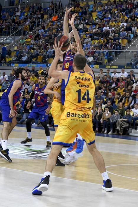 09-02-20 DEPORTES. PABELLON GRAN CANARIA ARENAS. SIETE PALMAS. LAS PALMAS DE GRAN CANARIA. Partido de baloncesto entre los equipos del Herbaife GC y el Barcelona.    Fotos: Juan Castro.