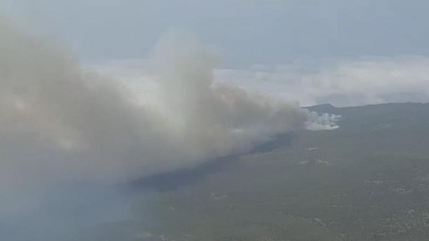 El incendio de Los Realejos, desde el Pico del Teide