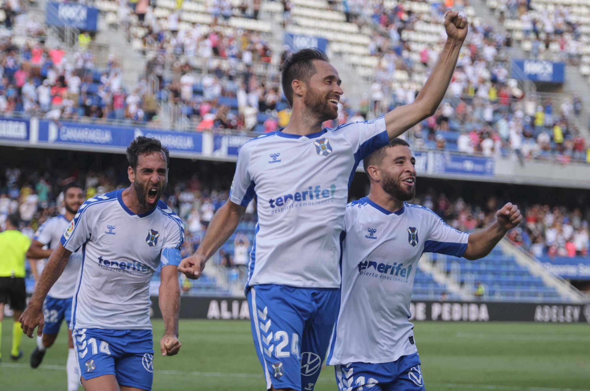 Encuentro entre el CD Tenerife y el Mirandés