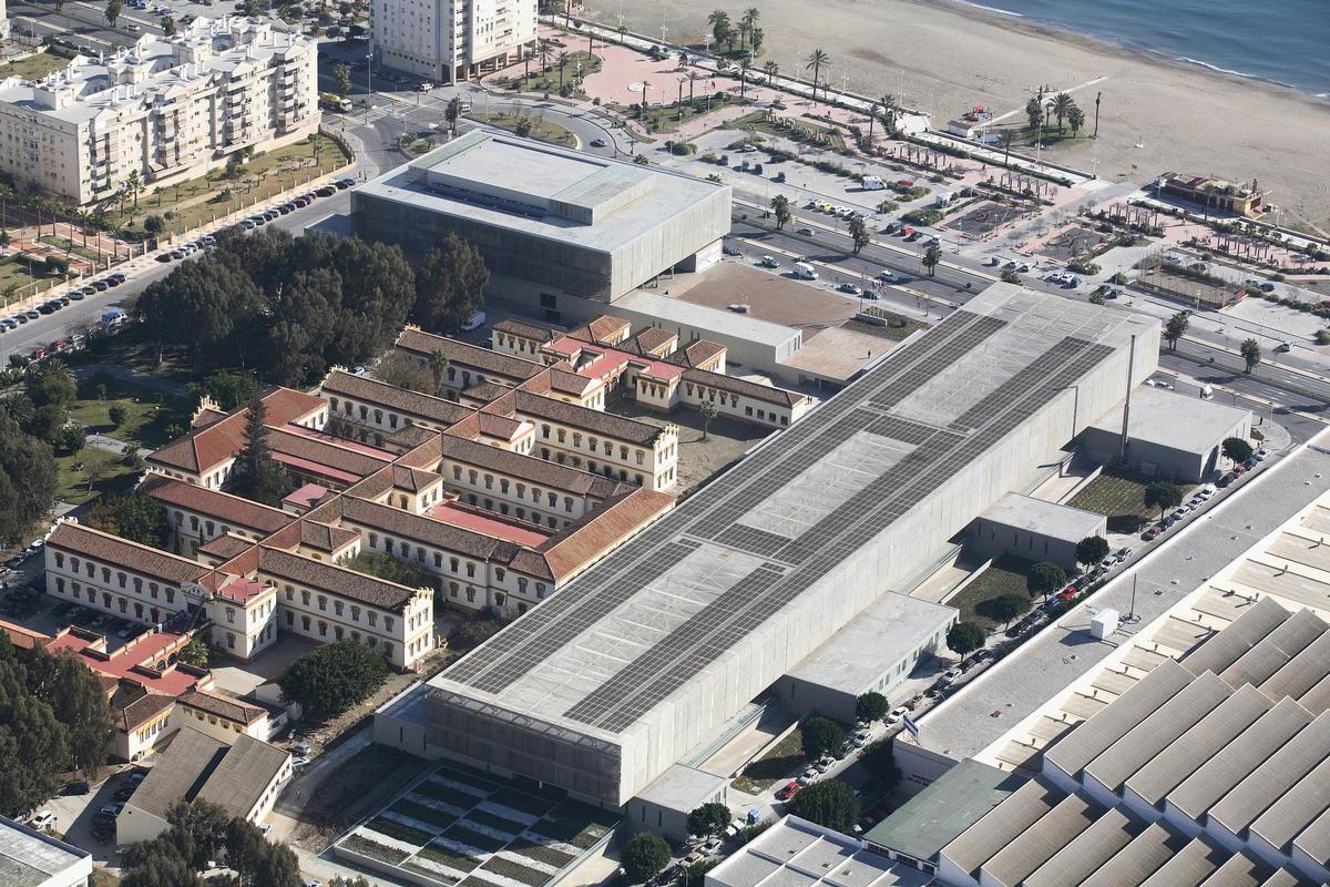 Los trabajos consistirán en la colocación de 1.612 módulos fotovoltaicos.