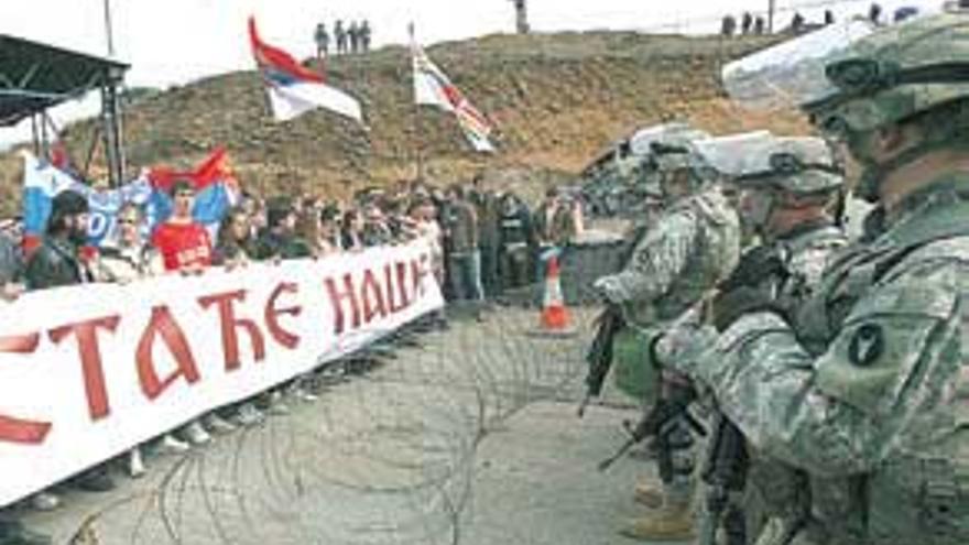 La UE avisa a Serbia de que la violencia bloqueará los pactos
