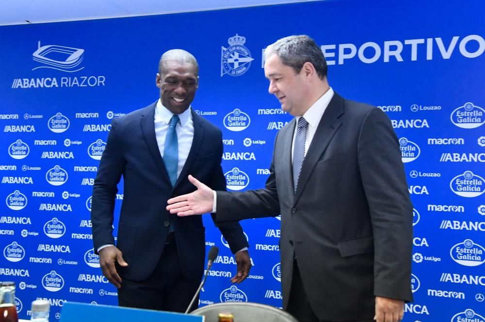 "Hay que ser positivos, hay que cambiar la energía", comentó el holandés en la rueda de prensa celebrada en Riazor.