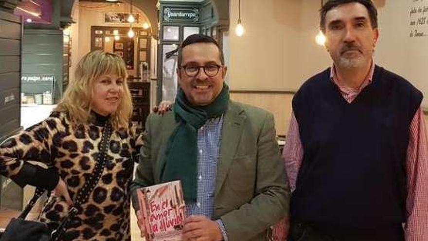 Carmen Nuevo, Víctor Celemín y Alfonso García Leal, ayer.