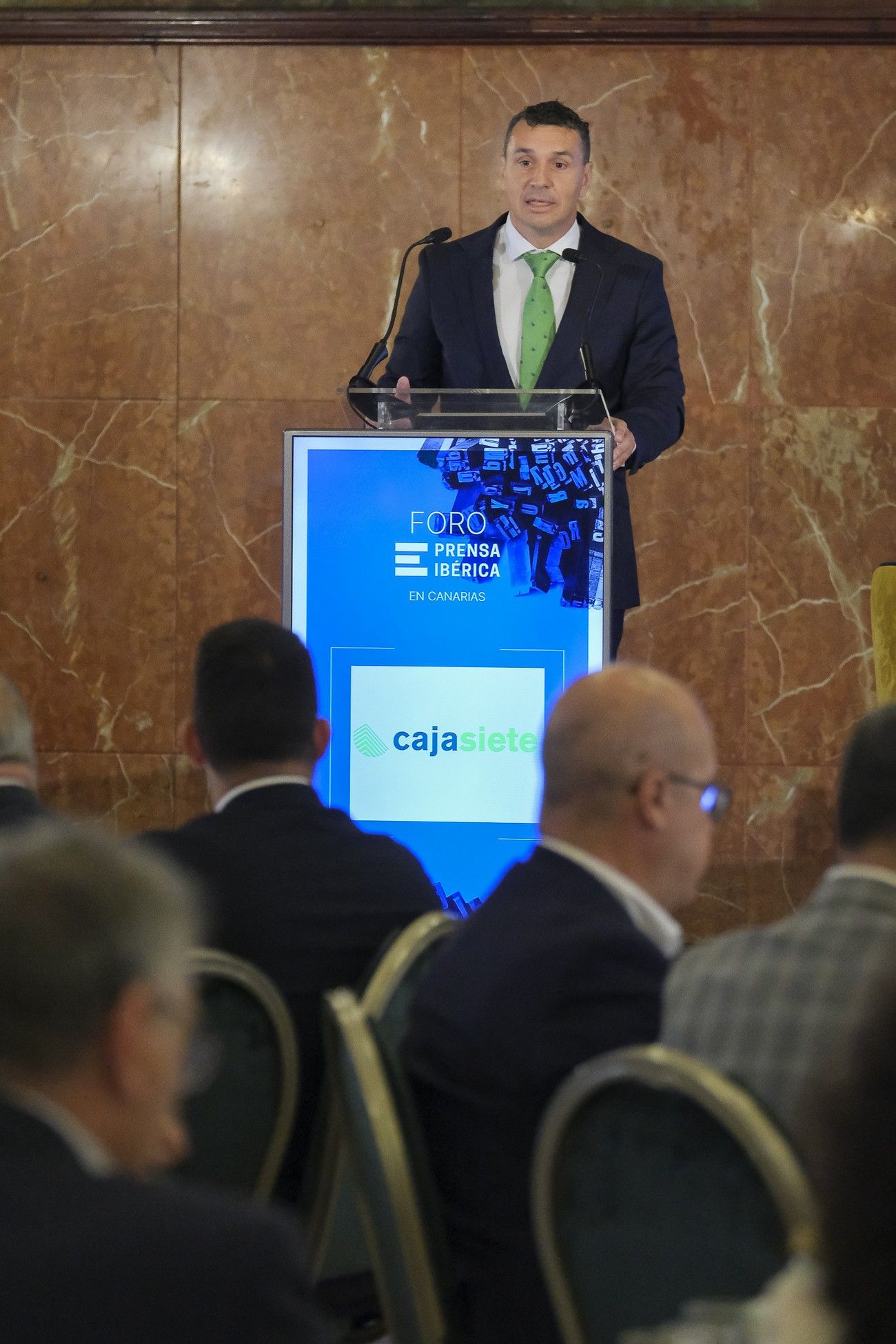 Foro Cajasiete: "Canarias y su sector primario"