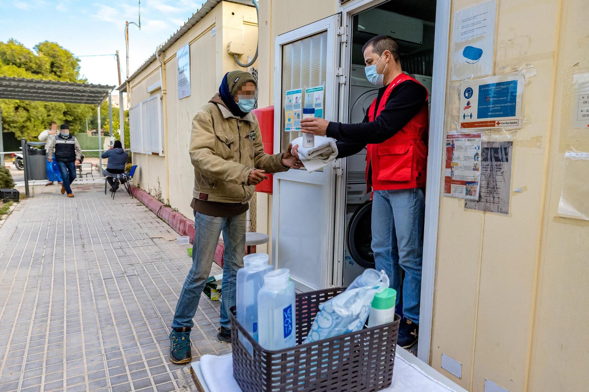 Climatología advierte de que las noches de este fin de semana van a ser gélidas para las 400 personas que viven en la calle en la provincia