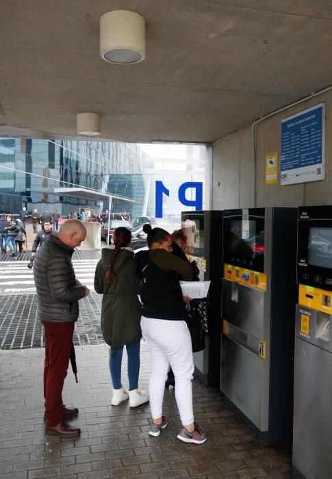 El estreno del nuevo acceso al parking del HUCA