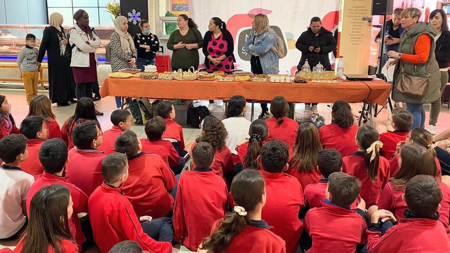 El proyecto &quot;Dona&#039;m la mà&quot; del colegio San Roque de Alcoy recauda más de 7.000 euros