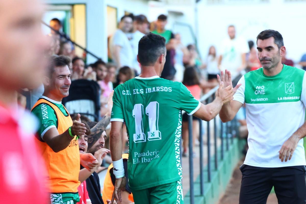 Galería | Así ha sido el espectacular regreso de Roberto Bautista al fútbol