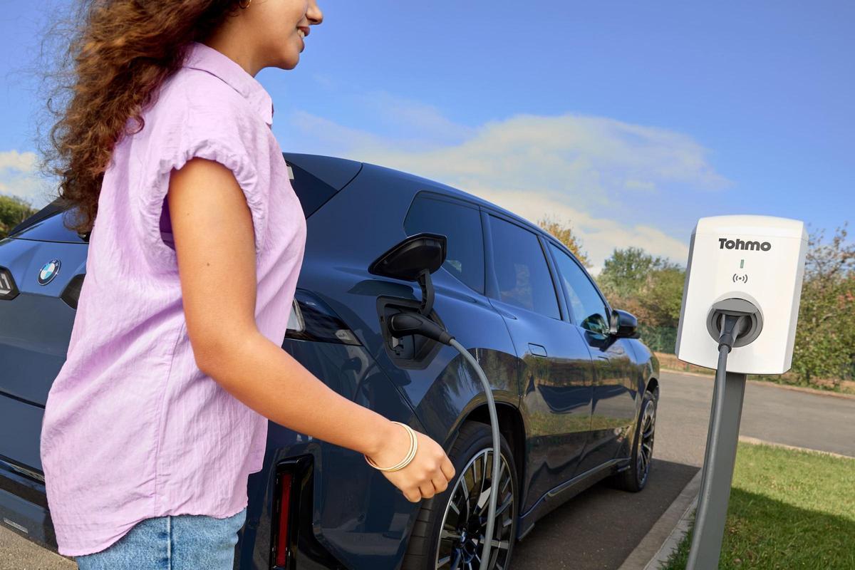 ChargeGuru y Zeplug se convierten en Tohmo: nace la marca europea de recarga privada.
