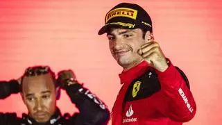 Victoria magistral de Carlos Sainz en Singapur