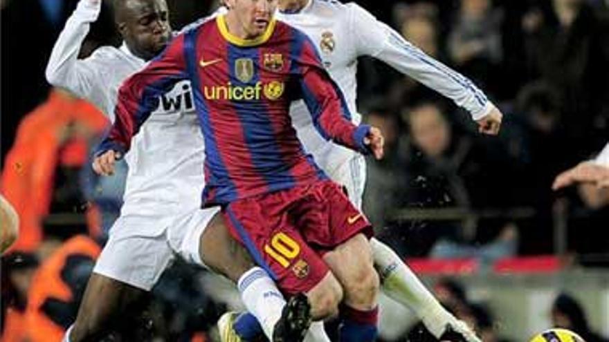 Un partido de suspensión a Sergio Ramos por la entrada a Messi