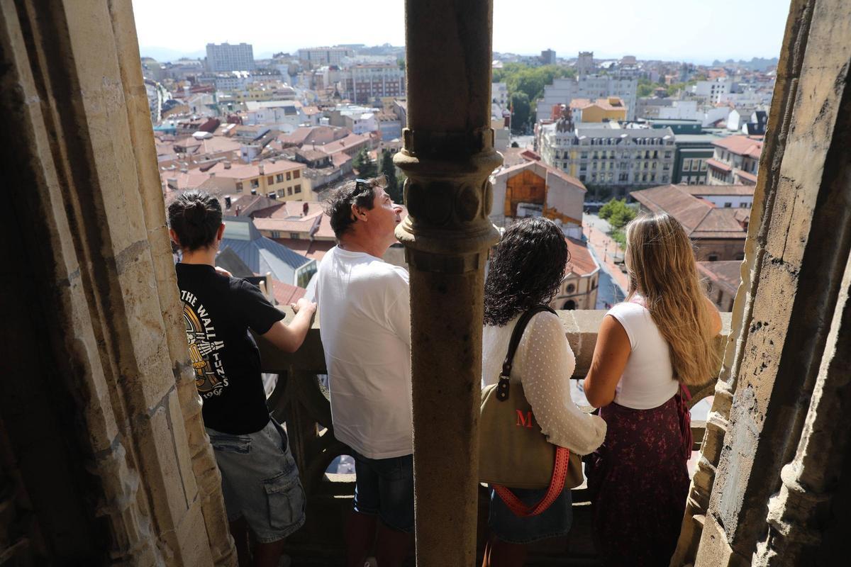 Torre de la Catedral de Oviedo