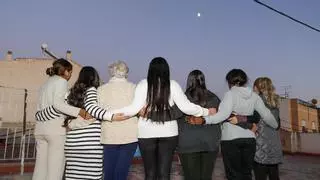 En el corazón de una casa de acogida para mujeres maltratadas de Murcia: "Aquí somos libres y hermanas"