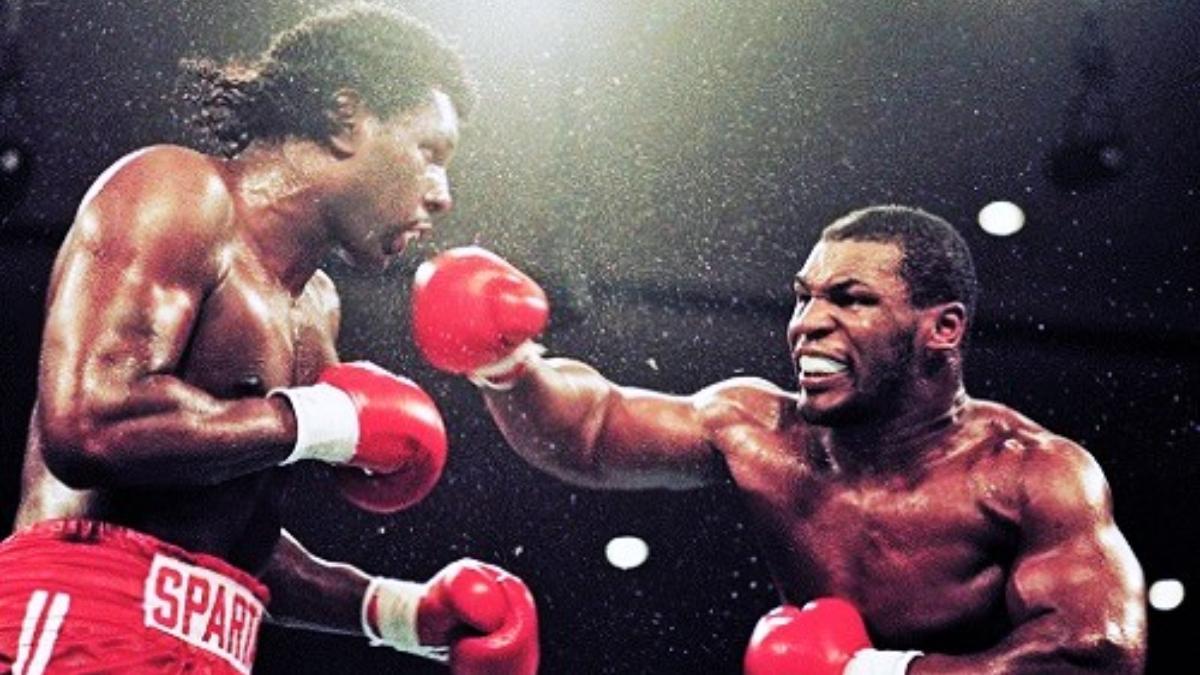 Mike Tyson pudo con Tony Tucker pese a ser mucho más pequeño