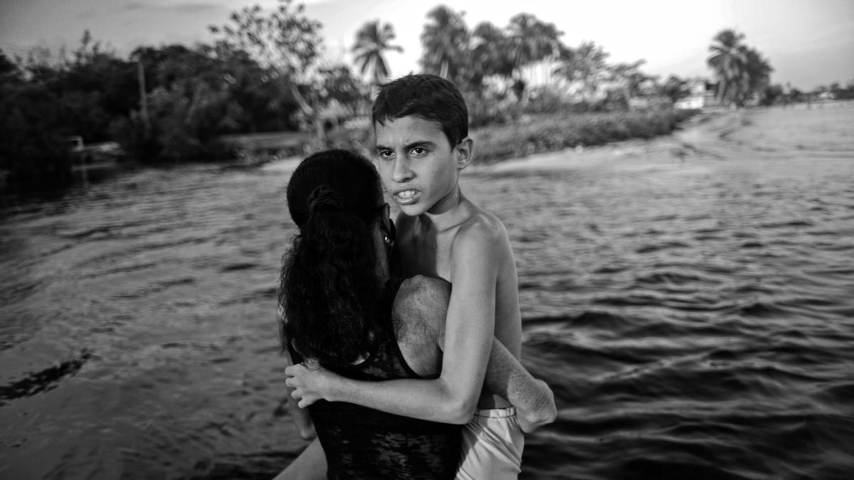 Fotograma de la película documental 'Al oeste, en Zapata', de David Bim.
