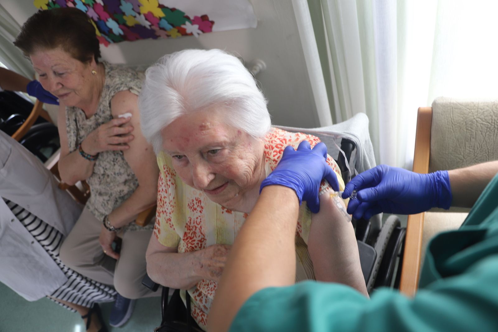 Inicio de la campaña de vacunación contra la gripe en las residencias de mayores
