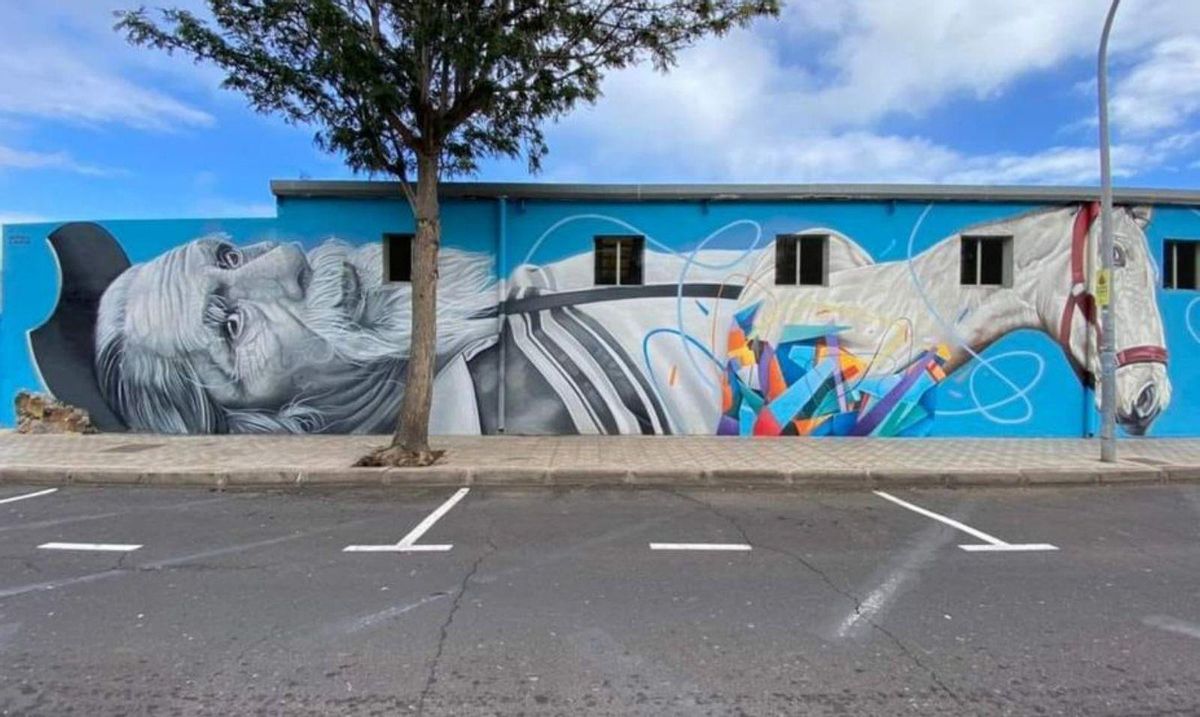 Mural Güímar is Young, created by Alba González Fernández. | | ED