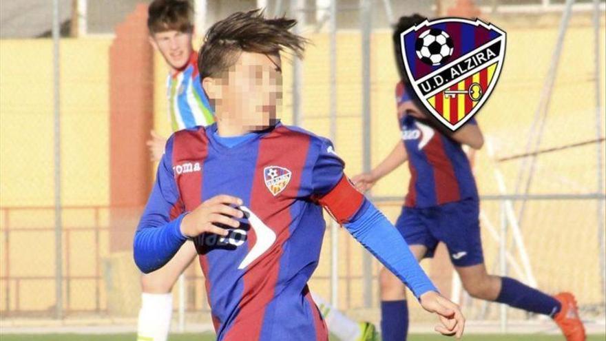 Un cadete del Alzira fallece de muerte súbita en pleno partido