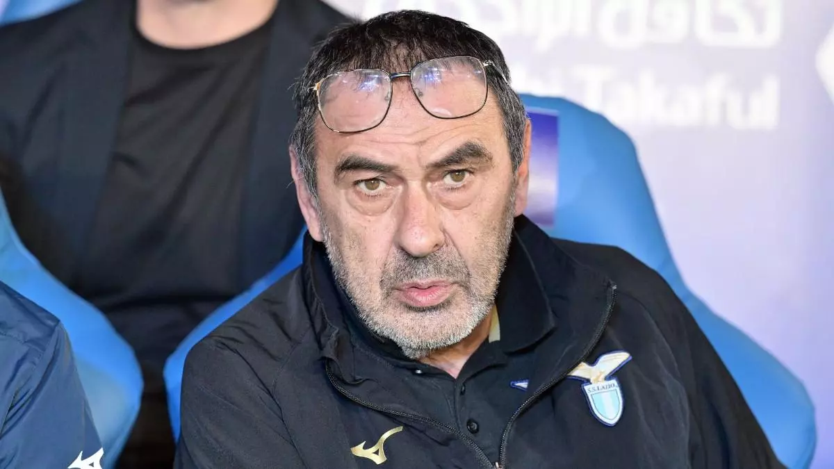 Susto en Italia con Maurizio Sarri: hospitalizado de urgencia
