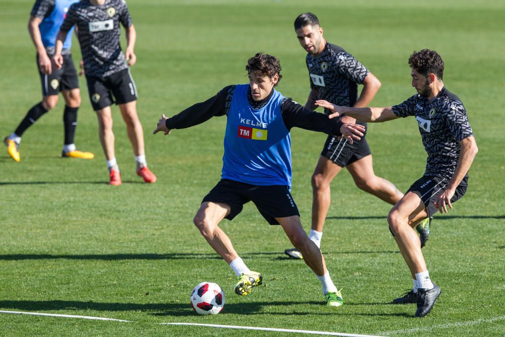 Presentación de Jona como nuevo jugador del Hércules CF