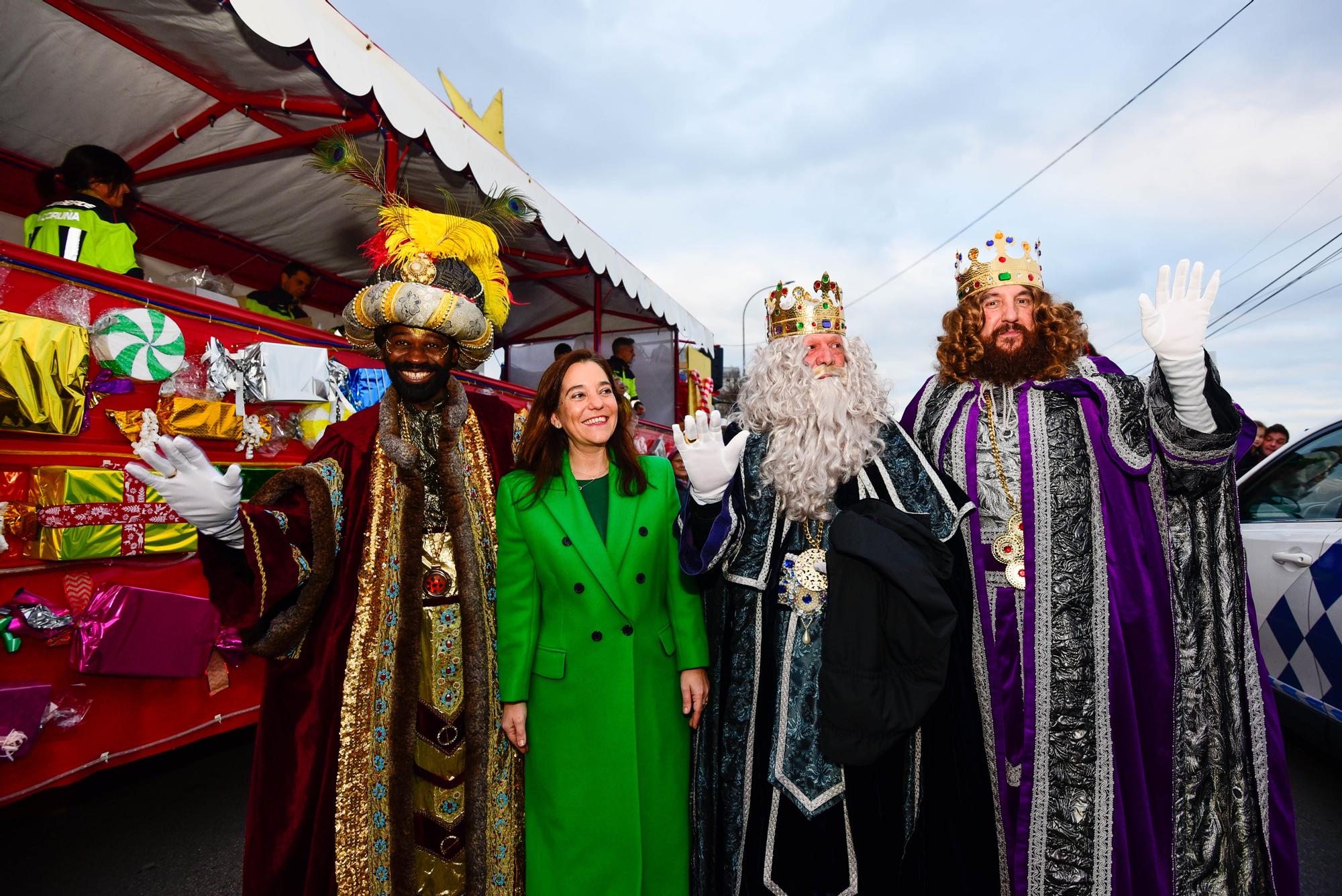 Todas las imágenes de la cabalgata de Reyes Magos 2023 en A Coruña