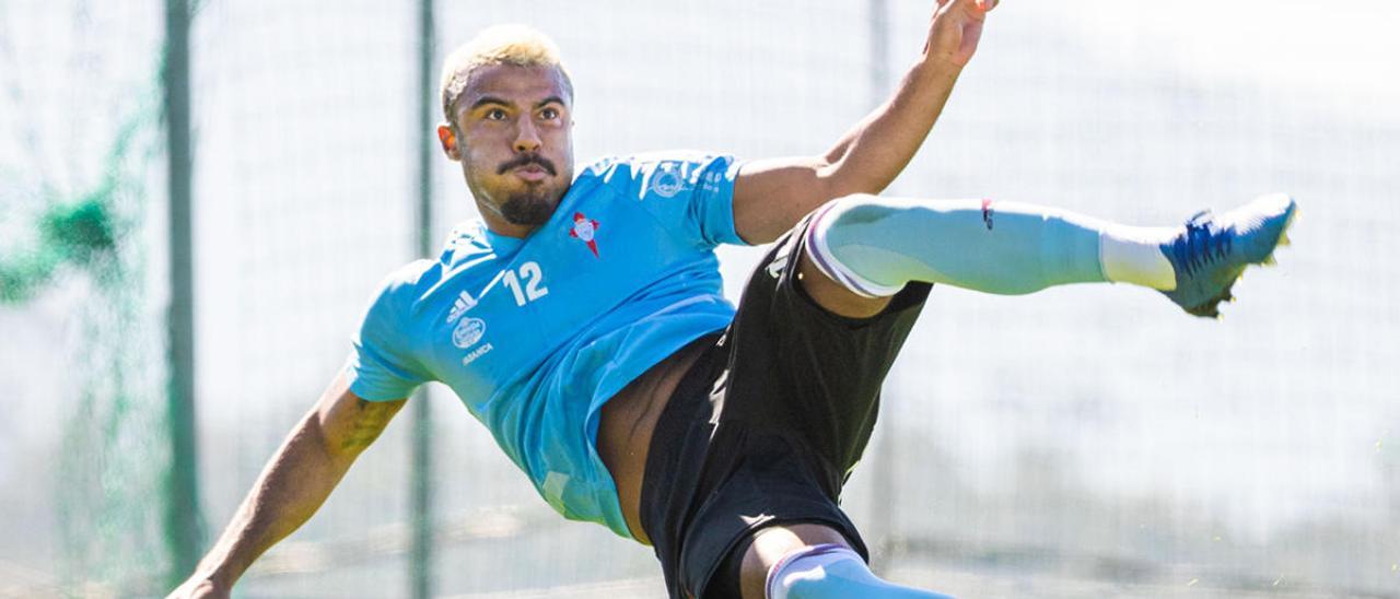 Rafinha Alcántara en un entrenamiento del Celta