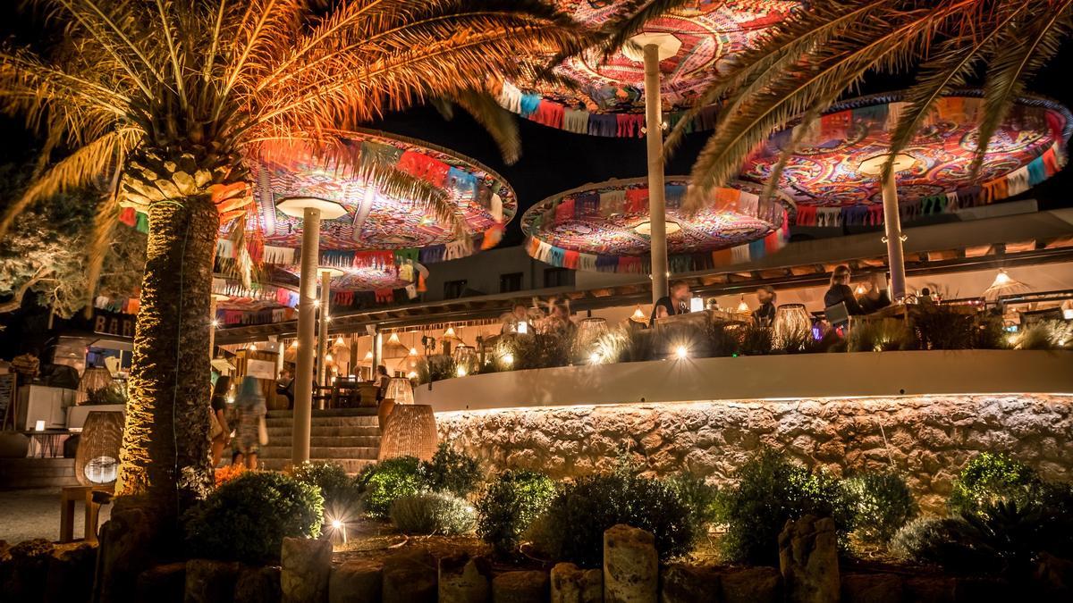 Aiyanna Ibiza ha preparado una cena muy especial para el 11 de junio, noche de luna llena.
