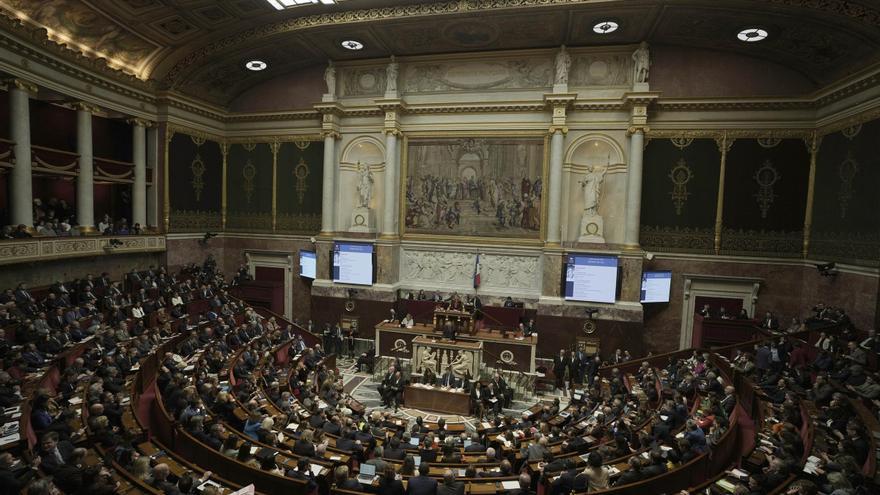 La Asamblea Nacional de Francia da un paso histórico y aprueba el proyecto de ley sobre la muerte asistida