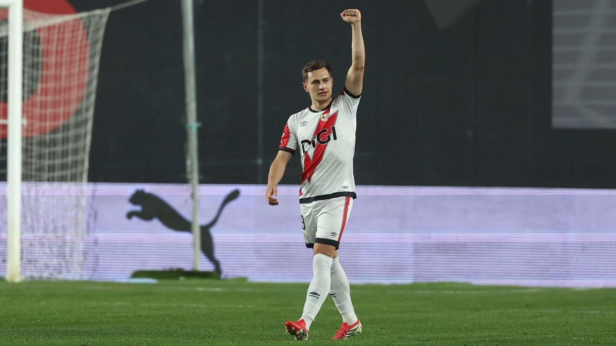 Jorge de Frutos celebra su gol contra el Real Oviedo