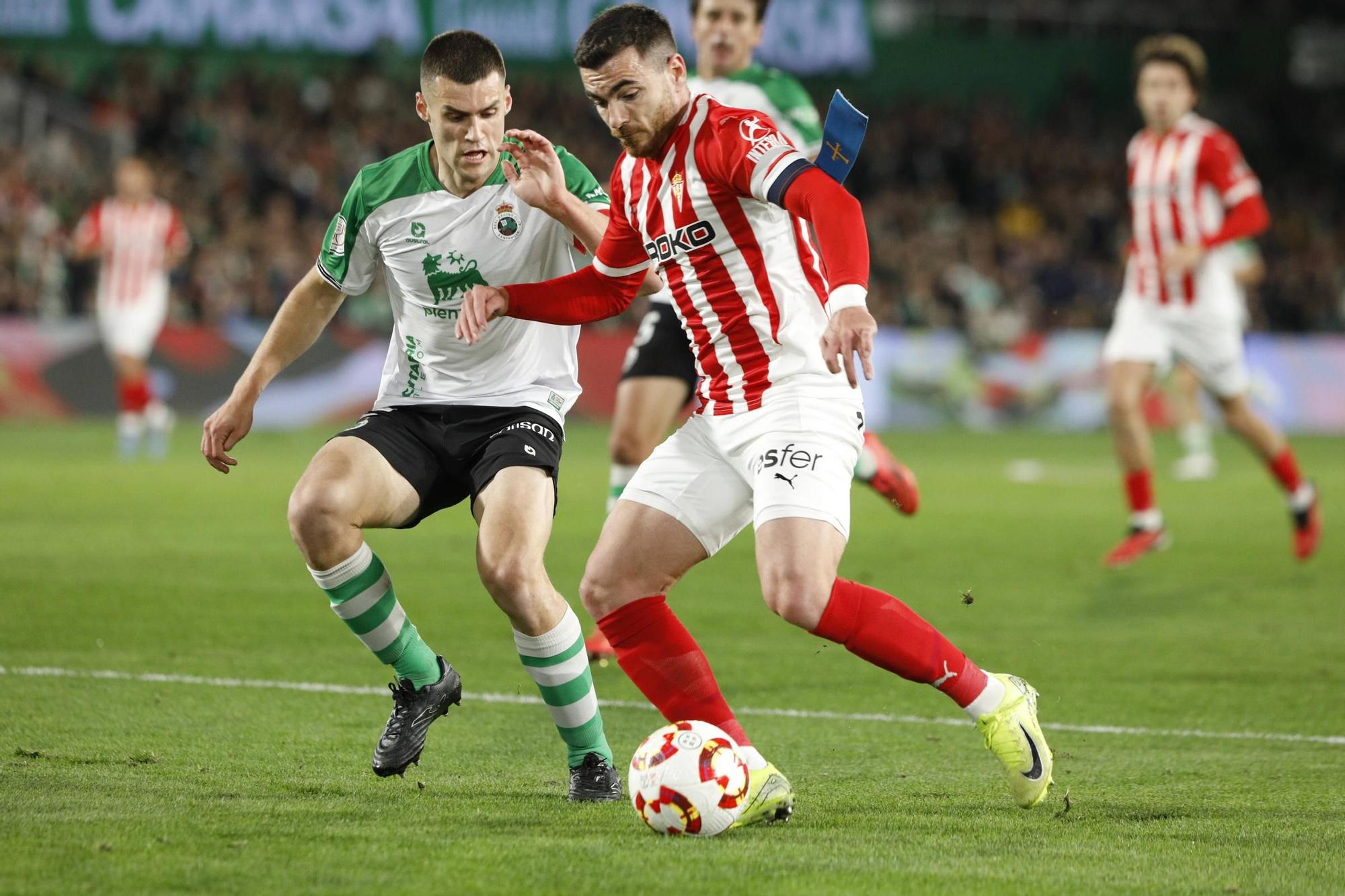 Así fue (en imágenes) el partido de Copa Racing-Sporting, y el viaje de la Mareona
