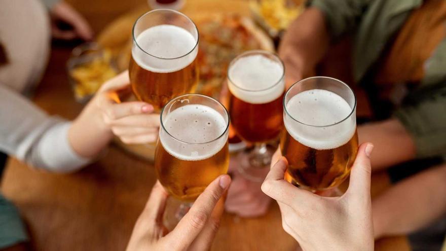 La crisi climàtica amenaça la producció europea de cervesa