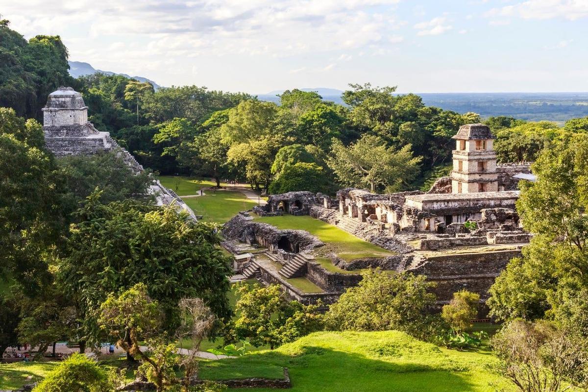 Zona Arqueológica de Palenque, México