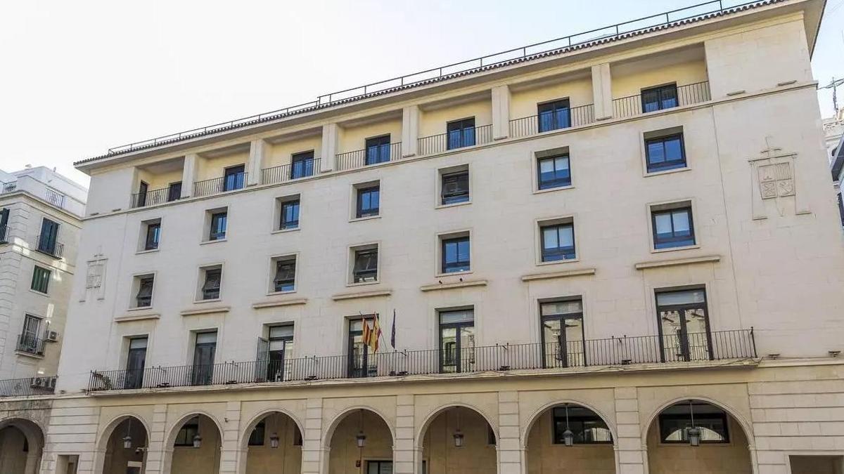 El juicio se ha celebrado en la Audiencia de Alicante.