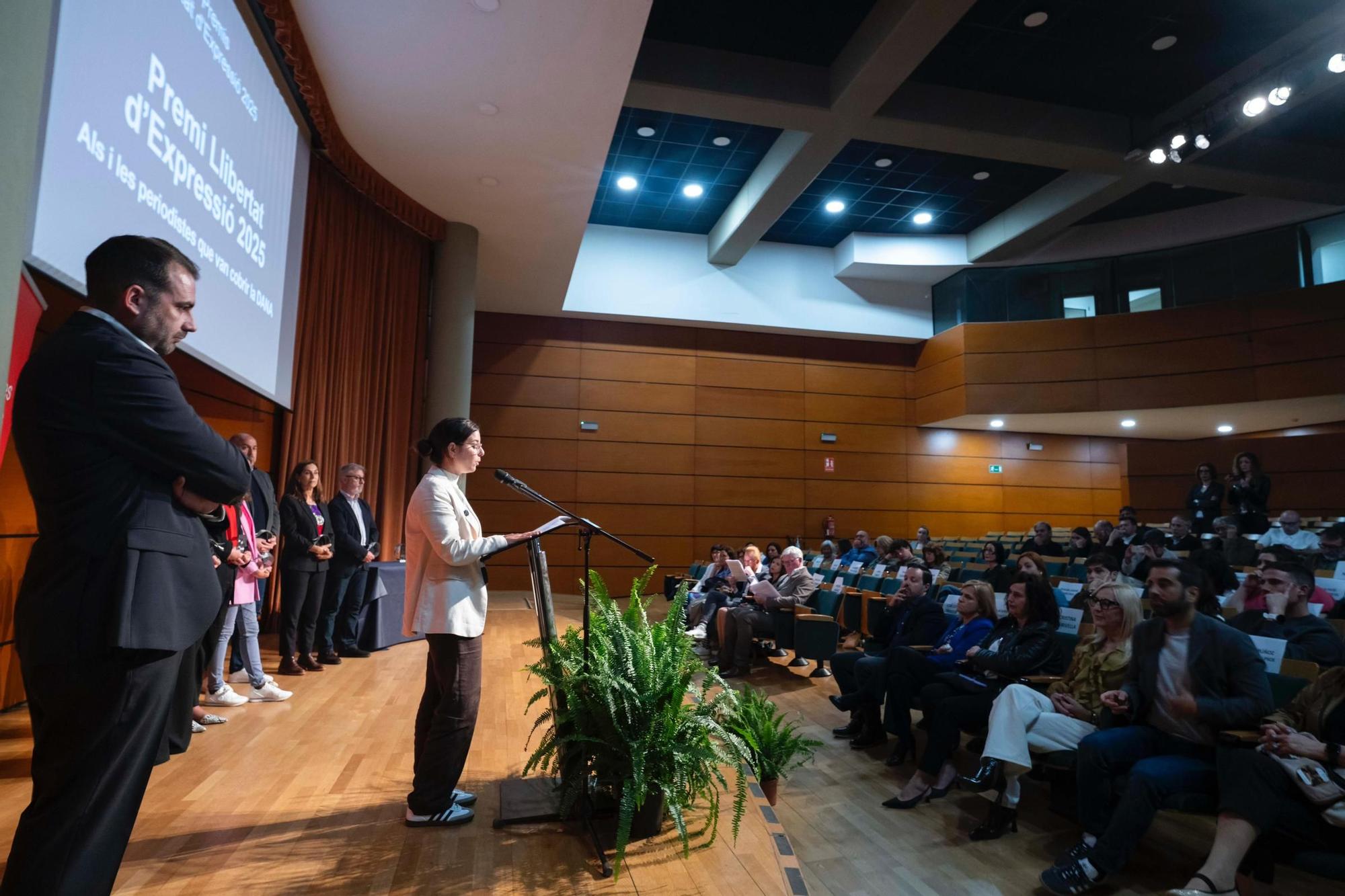 Un premio colectivo tras la dana que reivindica el periodismo local
