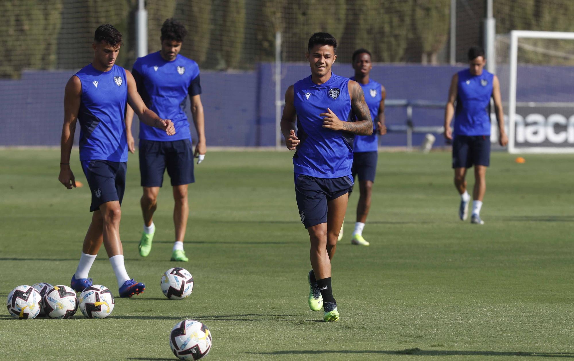 Sesión en Buñol del Levante UD