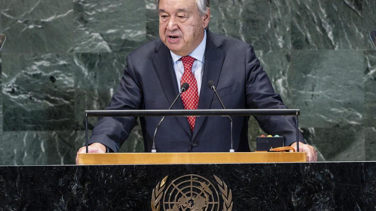 El secretario general de Naciones Unidas, António Guterres, en la apertura de la cumbre sobre los objetivos de desarrollo sostenible, este lunes.