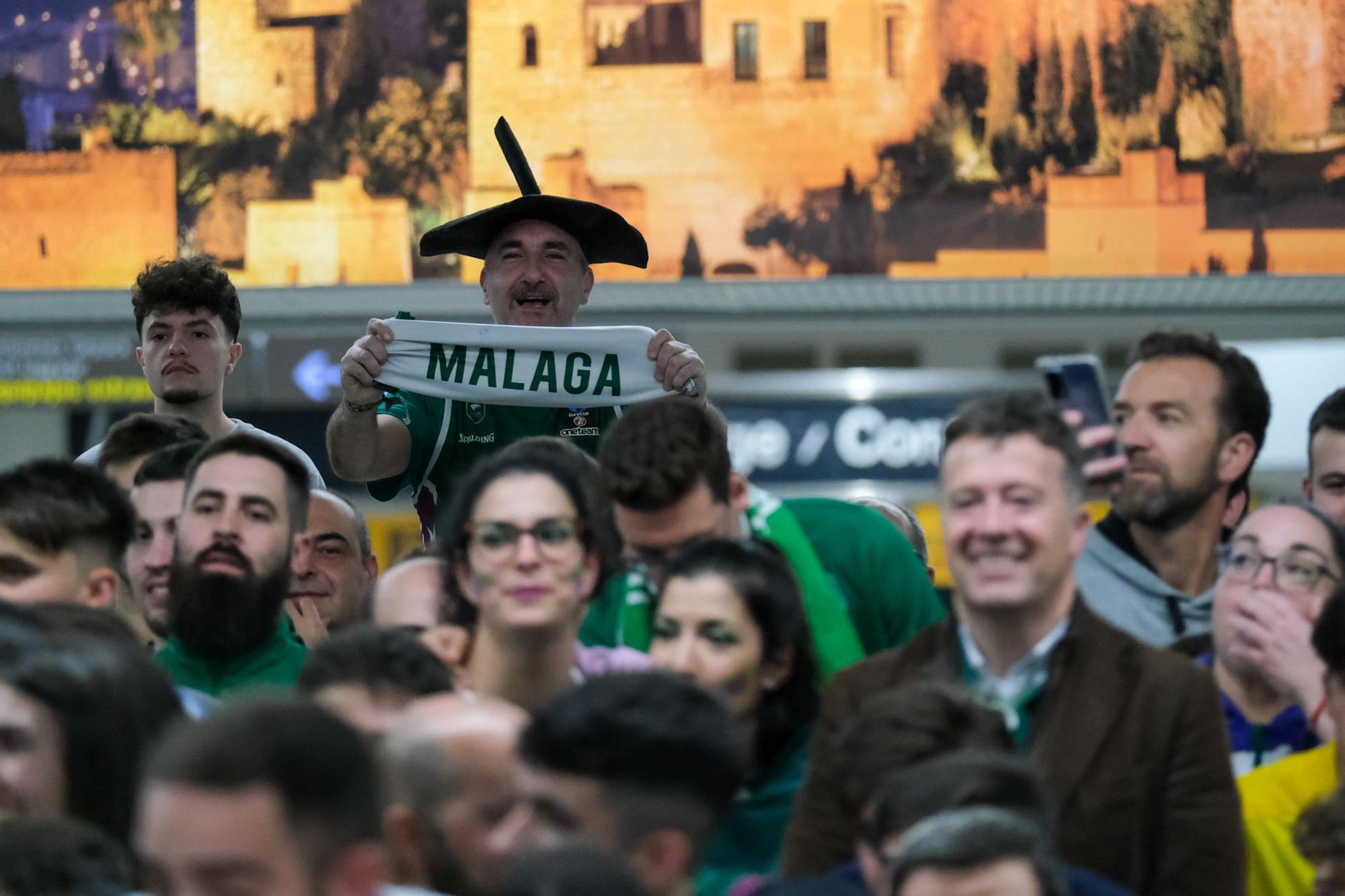 La llegada del Unicaja al aeropuerto de Málaga tras ganar la Copa del Rey
