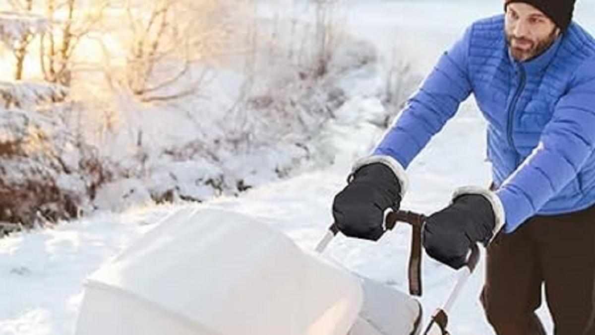Estas manoplas aguantan hasta -20 grados para que pasees a tu hijo helarte